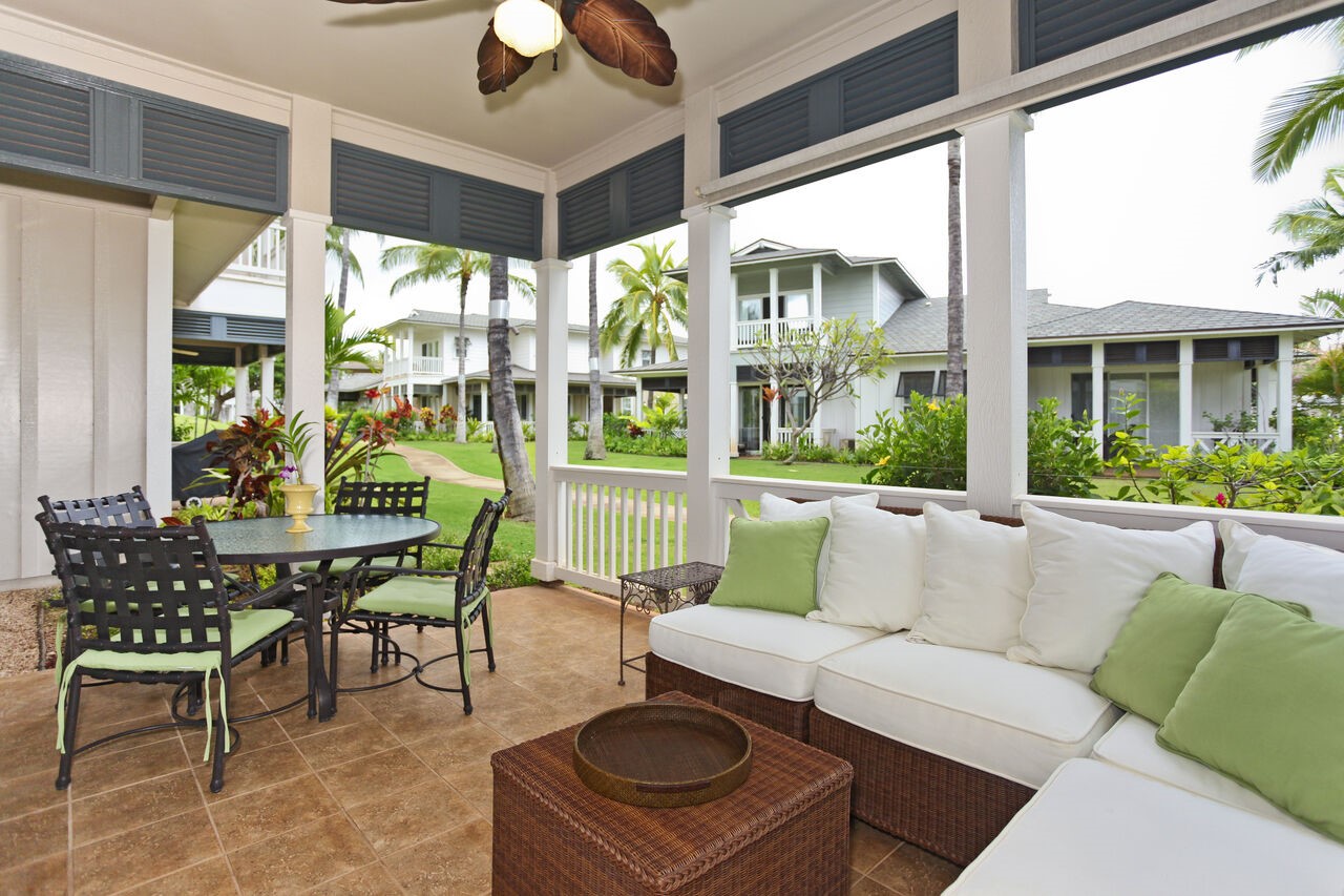 Outdoor Seating Set in the Porch of Our Ko Olina Vacation Home Rentals.